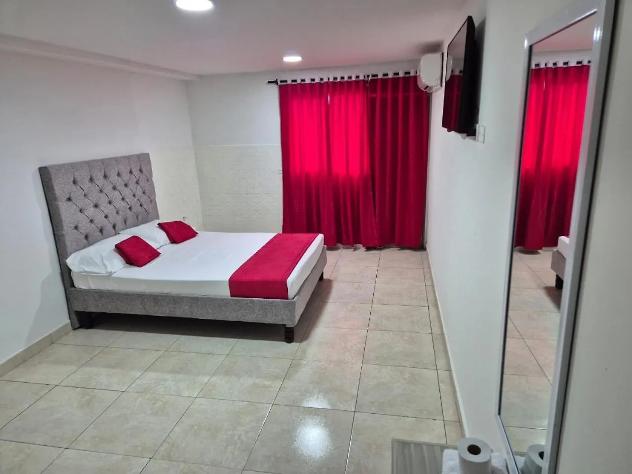 Aparta-Hotel Parque Versalles Cali 0*,  Colombia